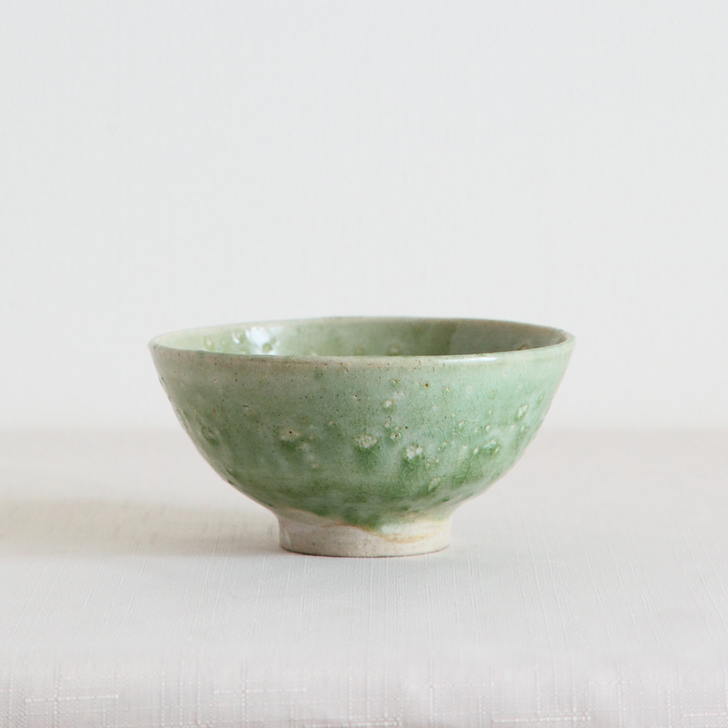 うすみどりのボウル